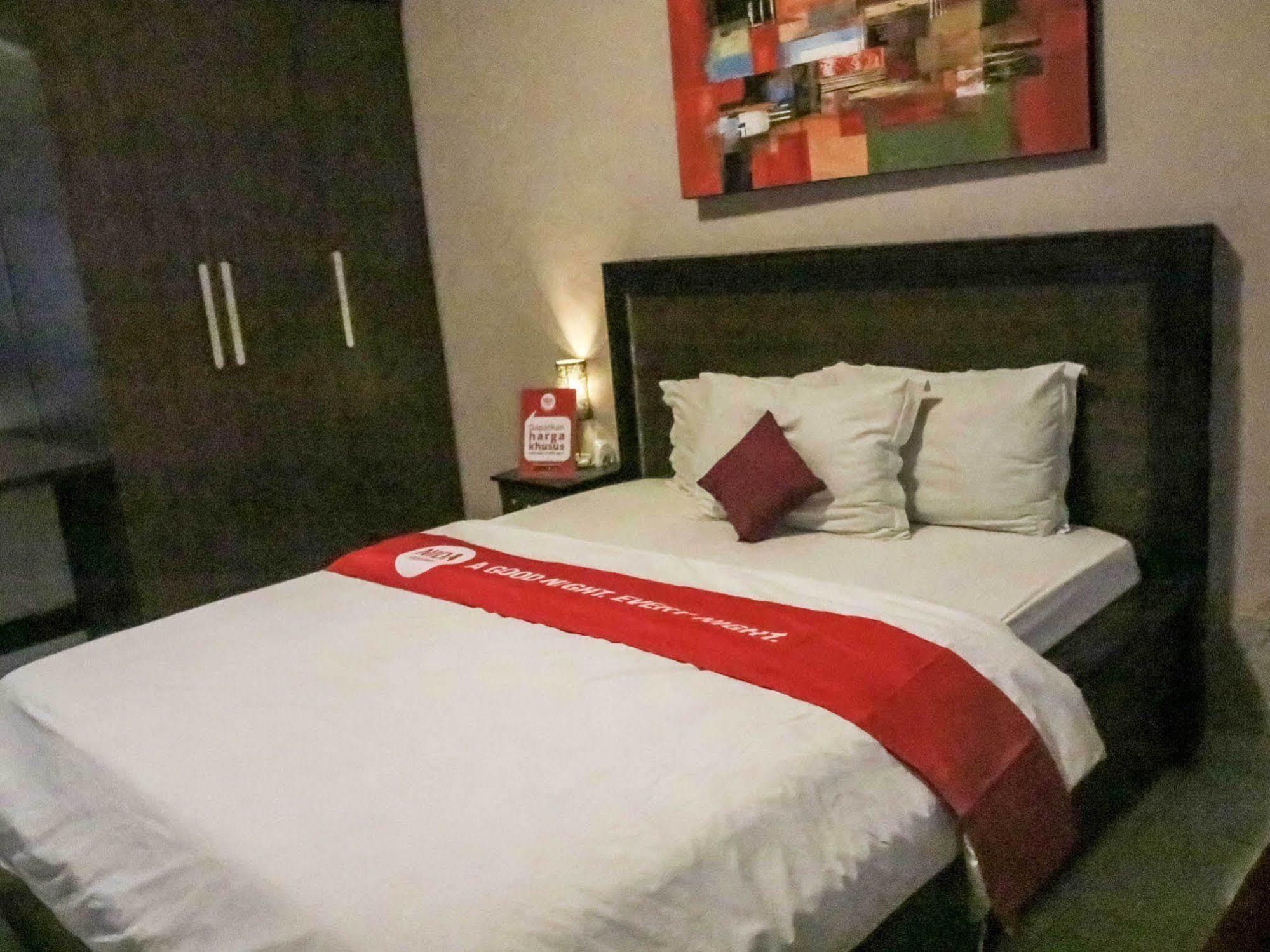 Puri Ganesh Hotel Legian Buitenkant foto