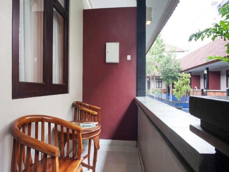 Puri Ganesh Hotel Legian Buitenkant foto