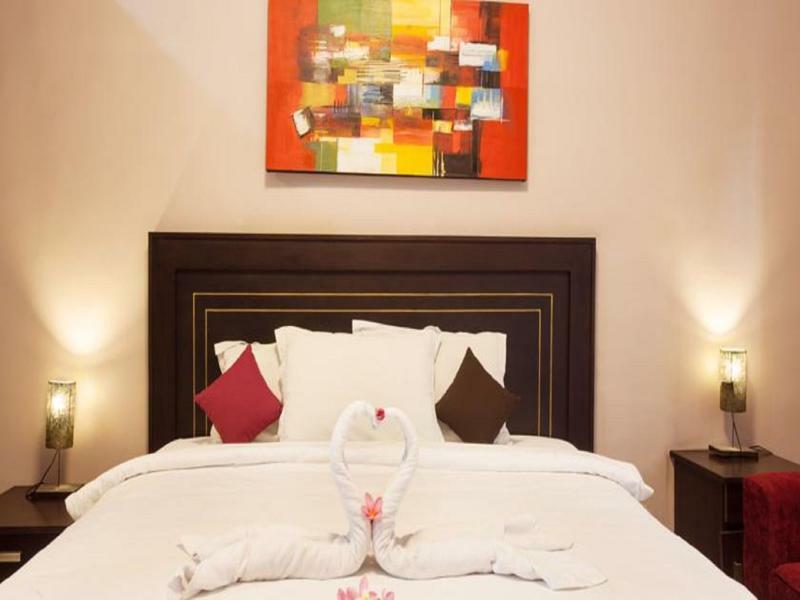 Puri Ganesh Hotel Legian Buitenkant foto